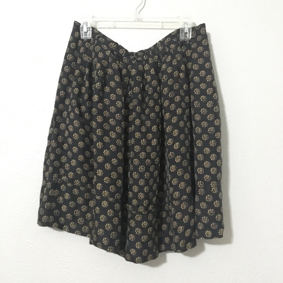 DKNY 100% Silk Floral Skirt. Size 10. - Picture 1 of 9